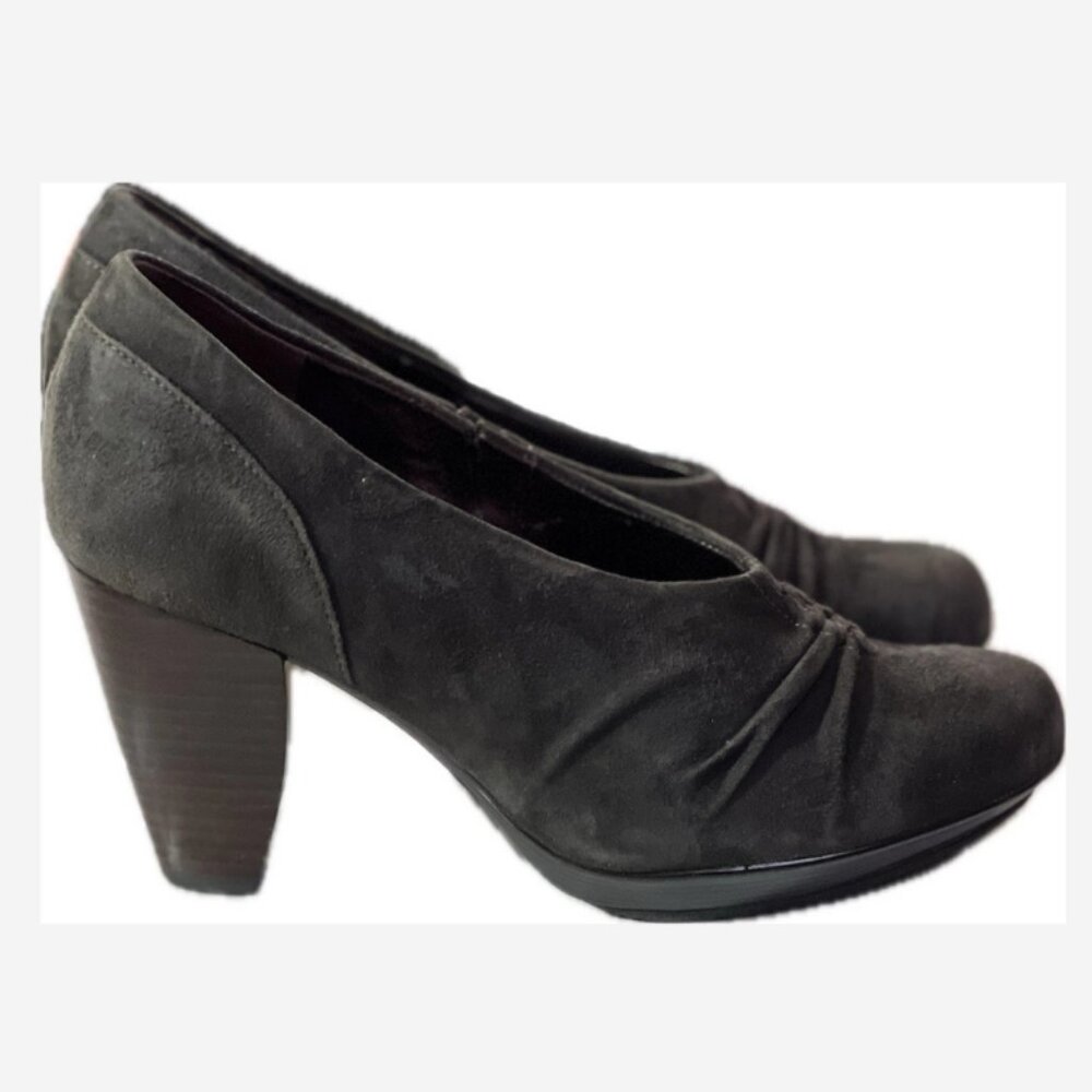 Indigo by Clark's Suede Heel Pump Women's Size 8.5 M Dark Gray 3" Heel Slip On